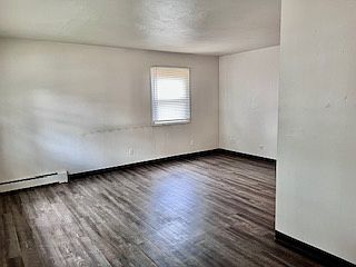 3rd image of 1021 W Clark St APT 20