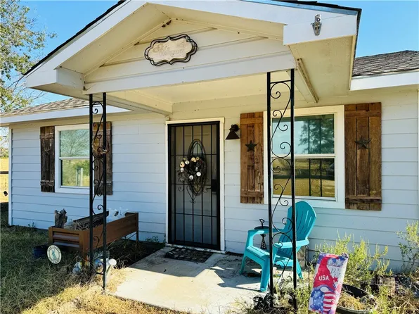 1965 Pee Dee Ln, Madisonville, TX 77864