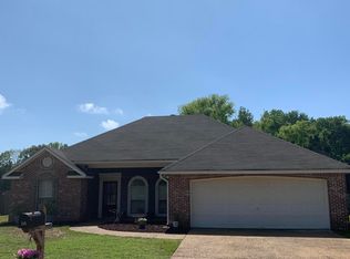 113 W Elbridge Way, Canton, MS 39046