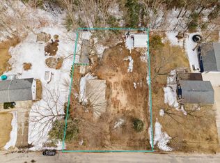 3278 David Bee St, Muskegon, MI 49444