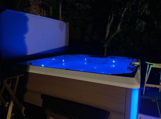 8121 SE Homestead Ave, Hobe Sound, FL 33455