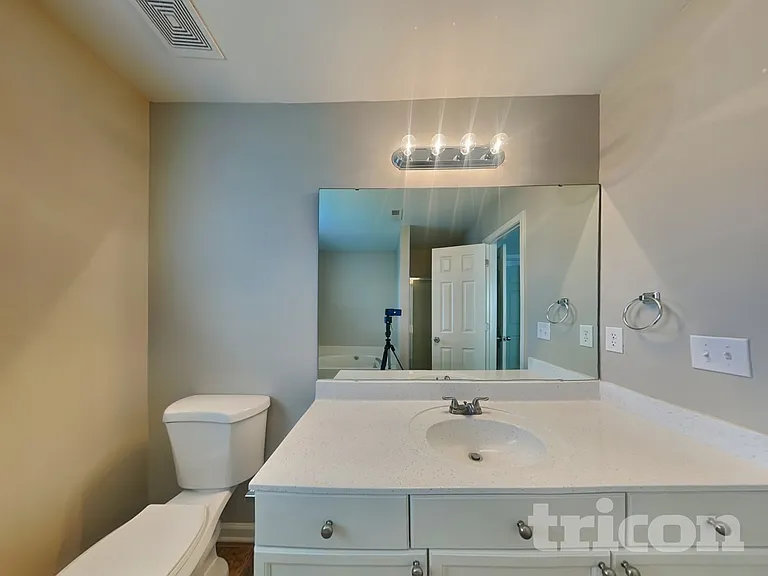 2120 Ballingarry Dr — Photo 10