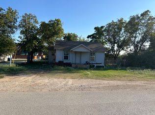 203 W Jefferson Ave, Whitney, TX 76692