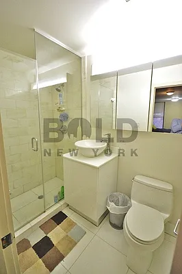 Rented by Bold New York | media 15