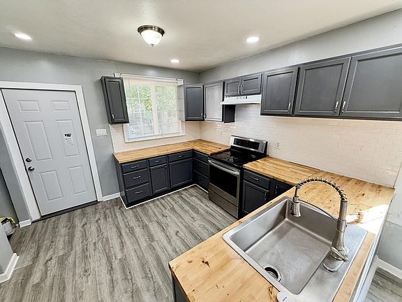 3rd image of 4754 N 31st STREET