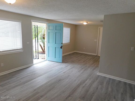 3rd image of 772 New Ct E