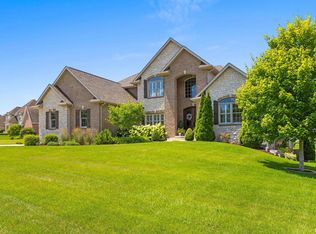 2254 W Augusta Dr, Dunlap, IL 61525