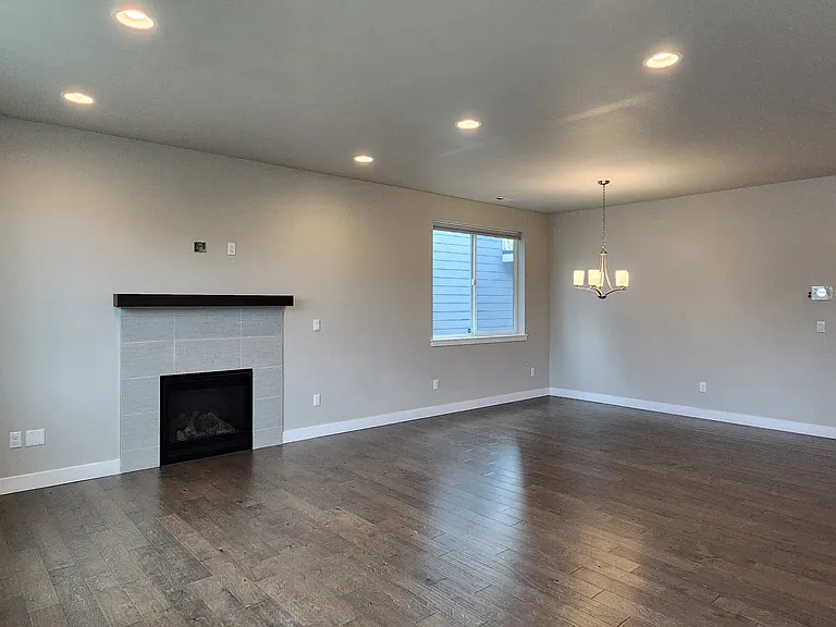 8232 37th Pl NE — Photo 11