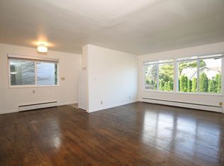 Angeline, Seattle, WA 98116