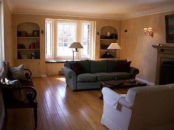 3rd image of 270 Ogden St