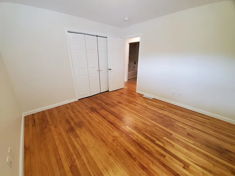 72 Juniper Rdg #A — Photo 16