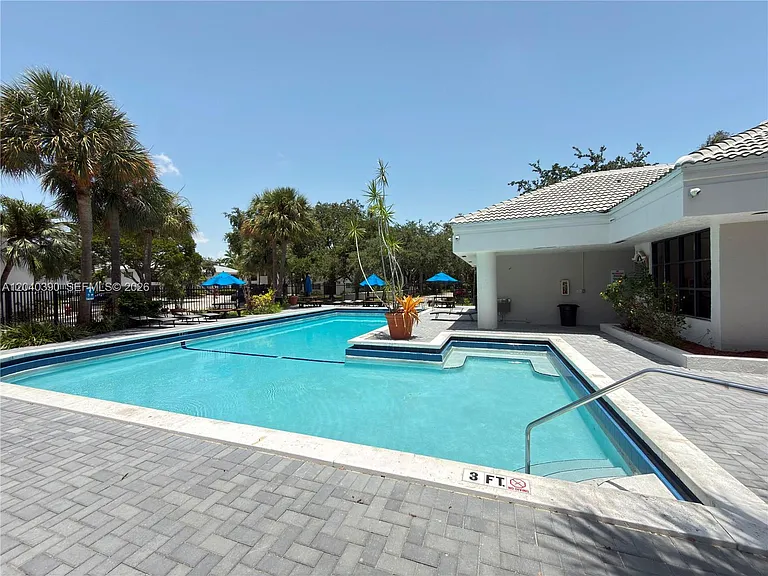 2550 SW 18th Ter #2201 — Photo 17