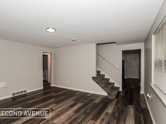 4th image of 8243 Carrol Ave