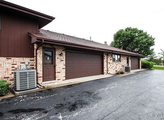 3rd image of 18016 S Connecticut Ct