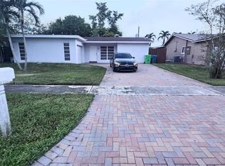 11431 NW 35th St, Fort Lauderdale, FL 33323