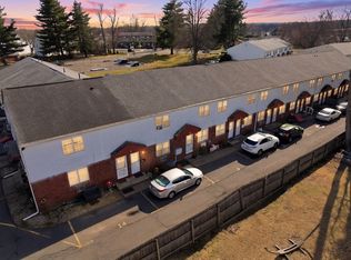Parkview Condominiums, Chicopee, MA 01013