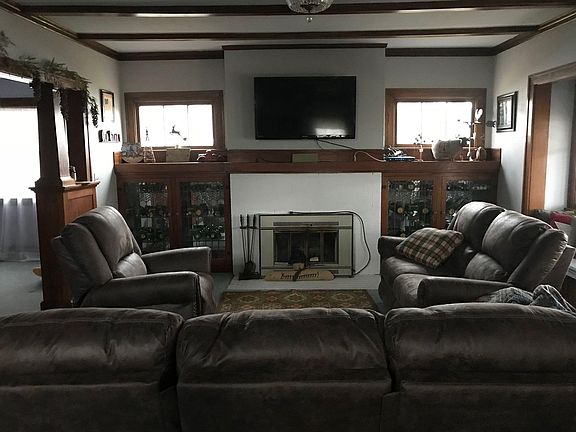 Living room idea (TV over fireplace)