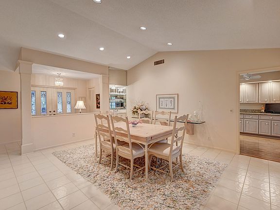 5th image of 10619 Limeberry Dr