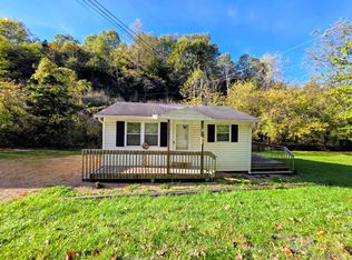 1264 Kents Ridge Rd, Richlands, VA 24641