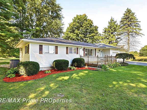 4th image of 8240 Gera Rd