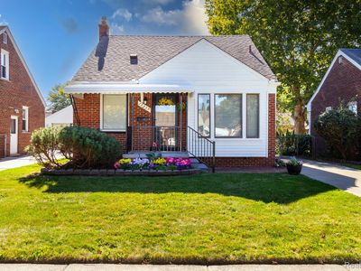 15239 Champaign Rd, Allen Park, MI, 48101