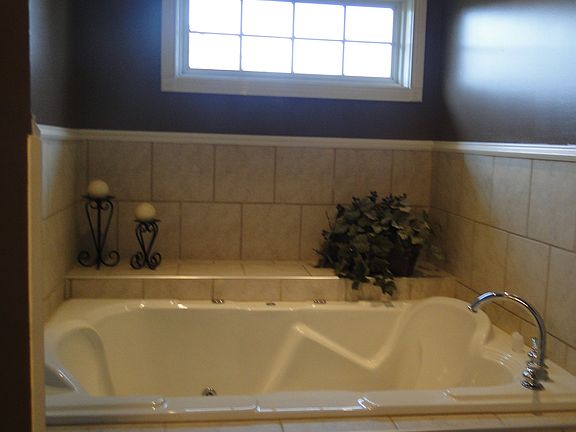 2 person Jetted tub