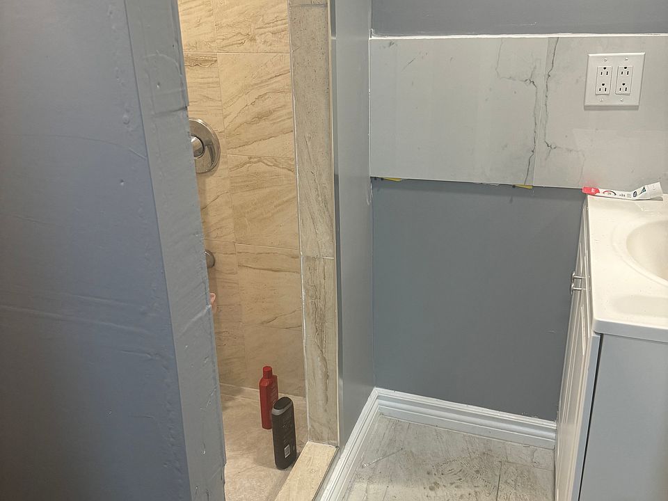 1st image of 86 Melvin Ave #1
