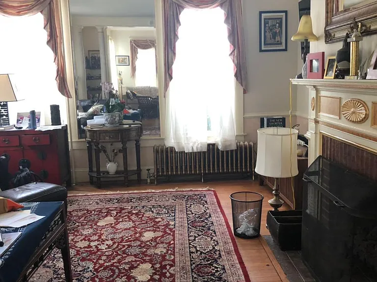 208 W Main St — Photo 5