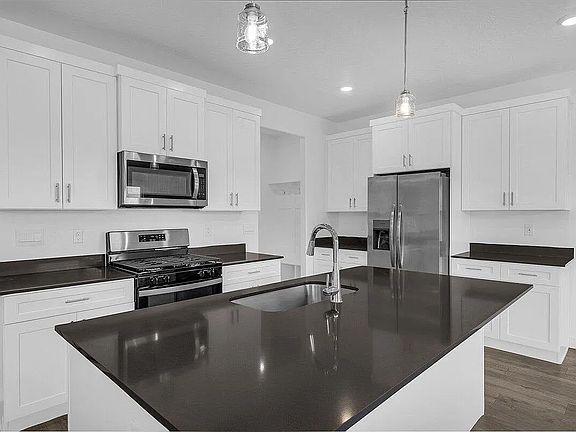 4th image of 3588 W Benson Way