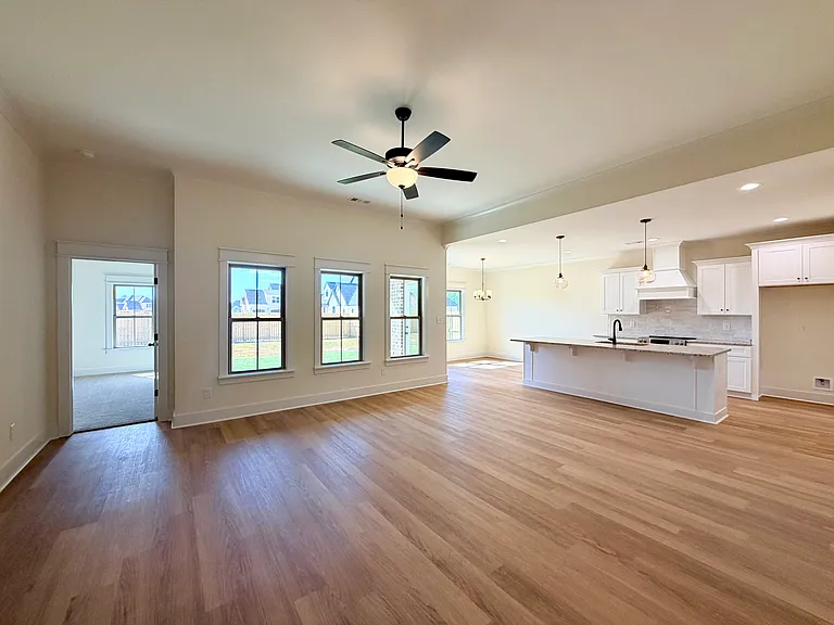 609 Bristleleaf Path — Photo 3