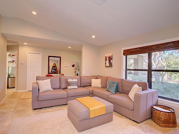 5th image of 2368 James Ln