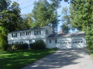 46 Surrey Ln, Holden, MA 01520