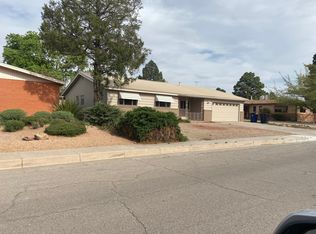 1012 Espanola St NE, Albuquerque, NM 87110