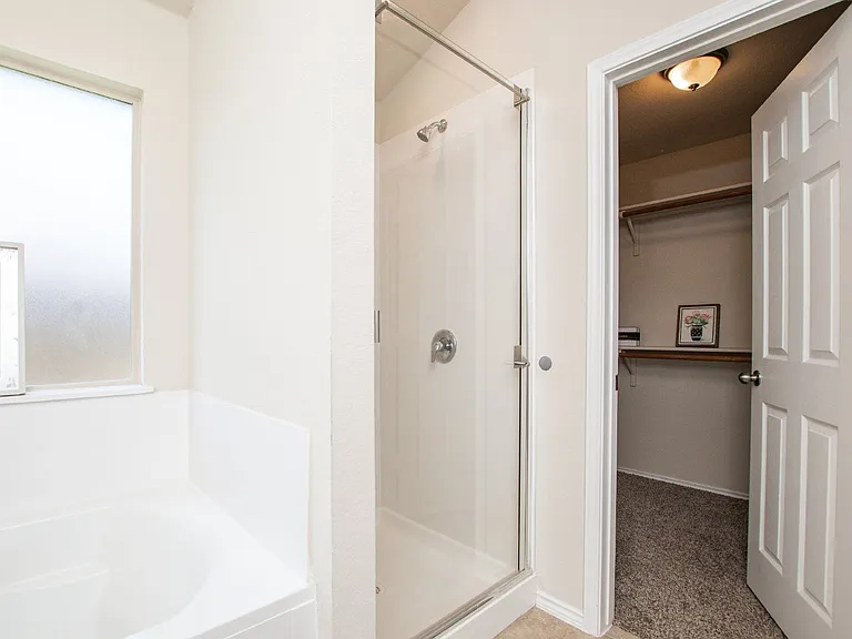 2516 Bargello St — Photo 21