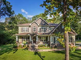 2267 Jenna Shane Dr, Fayetteville, NC 28306