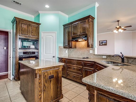 2nd image of 150 Chazlynn Ct