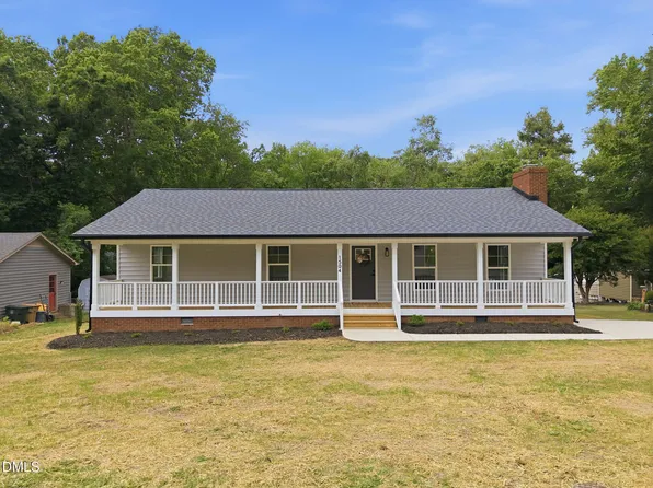 1504 Woods Creek Dr, Garner, NC 27529