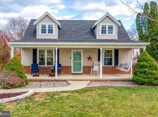 430 Hempfield Hill Rd, Columbia, PA 17512