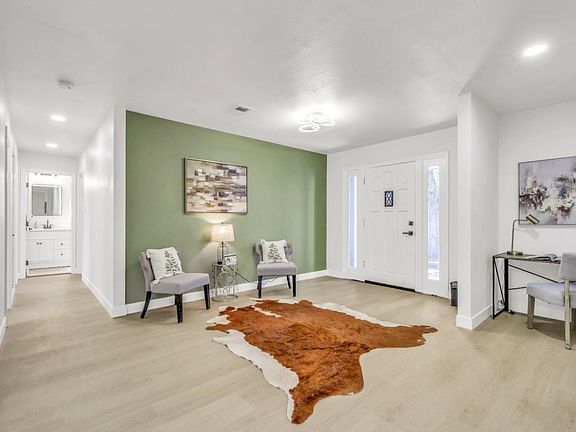 5th image of 2705 Barcelona Cir