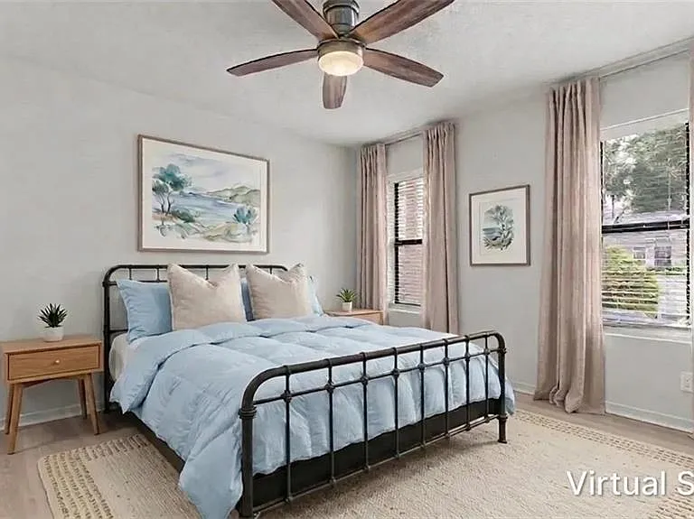 216 Goshen Ln — Photo 11