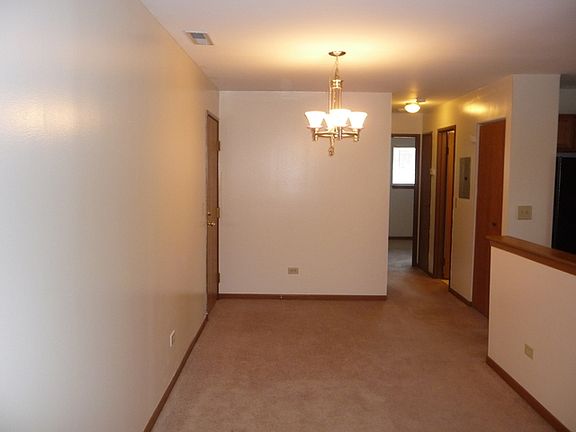 3rd image of 2210 Abbeywood Dr APT F