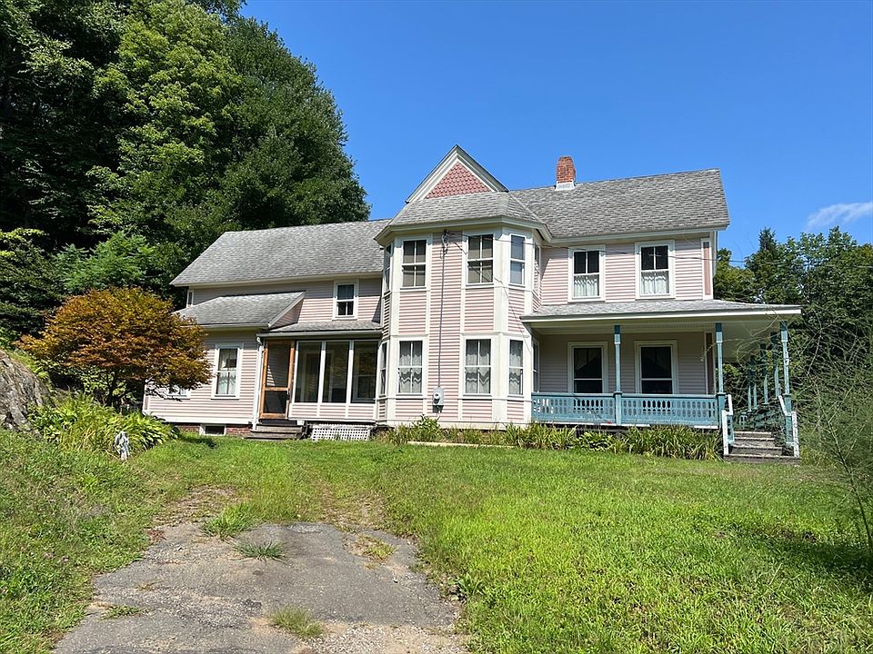 1st image of 17 Blandford Hill Rd