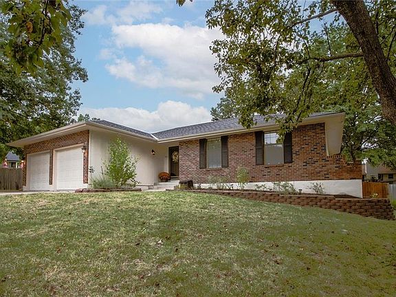 2nd image of 5017 S Bryant Ct