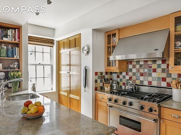 4th image of 61 W 9th St APT 10A