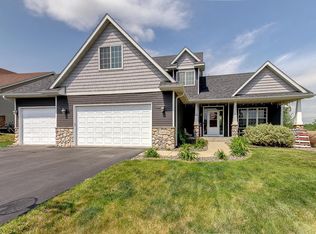 1419 12th St SE, New Prague, MN 56071