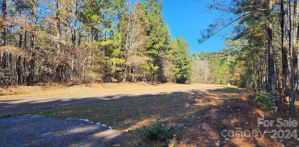 1st image of 306 Riverbluff Ln