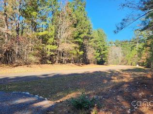 306 Riverbluff Ln, Lilesville, NC 28091