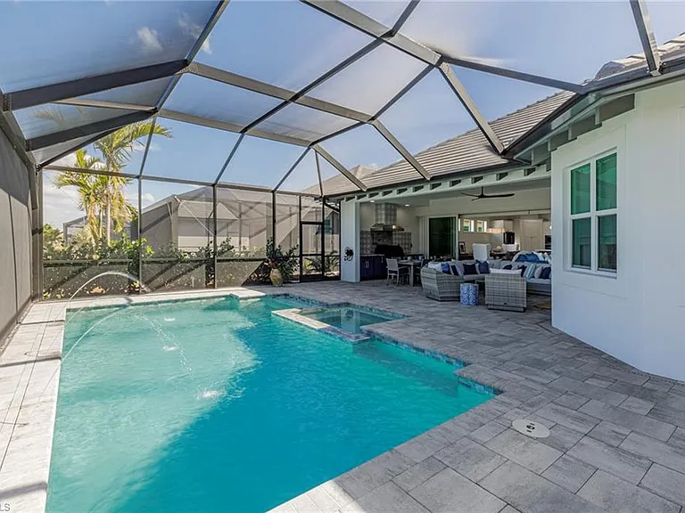 8963 Gustavia Ct — Photo 7