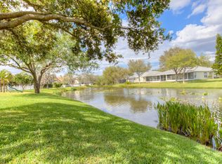 5850 Heronrise Crescent Dr, Lithia, FL 33547