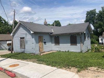 3914 N Hanley Rd, Saint Louis, MO, 63121